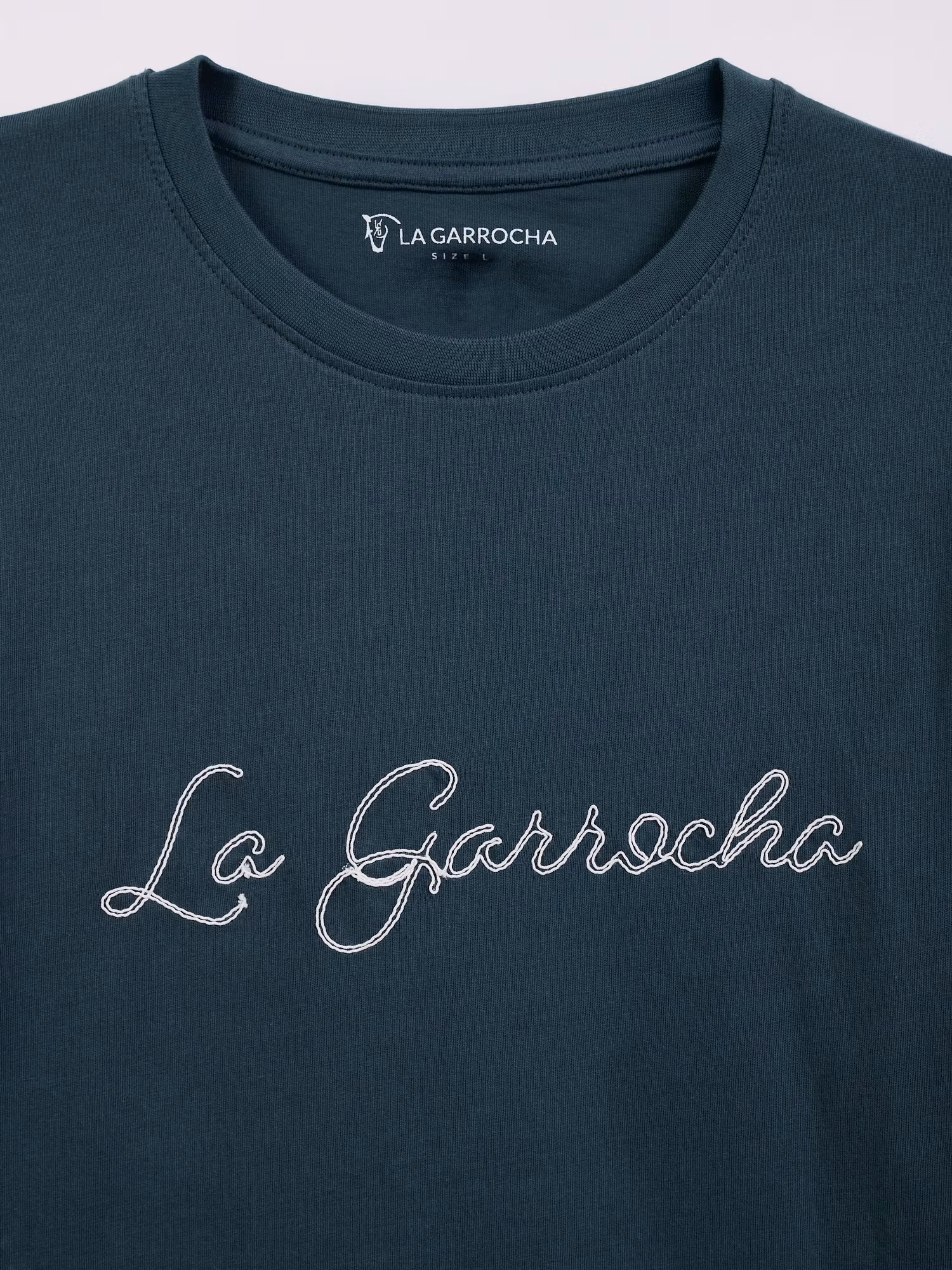Camiseta com ponto de correntinha | Azul Lago