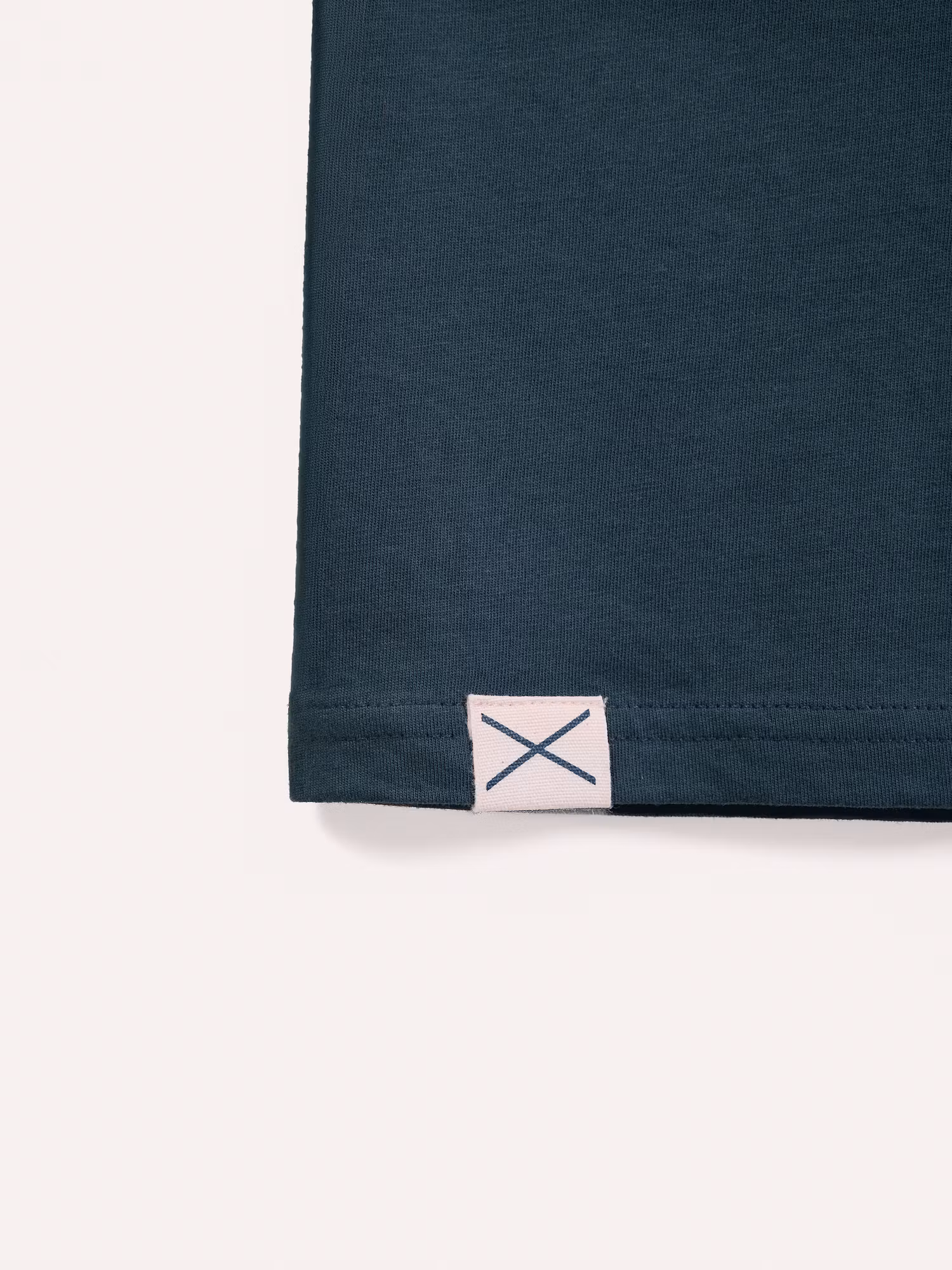 Camiseta com ponto de correntinha | Azul Lago