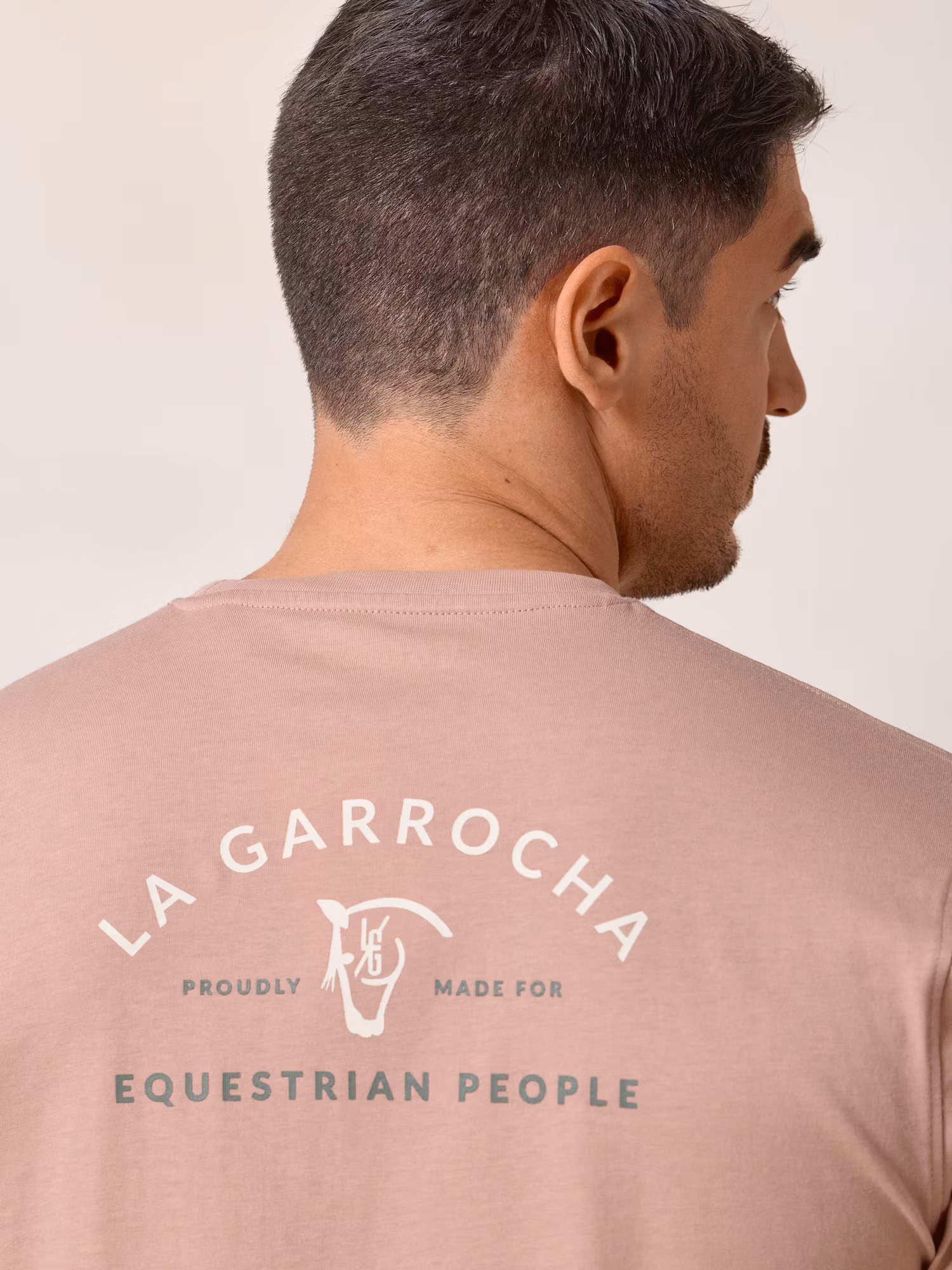 Camiseta com estampa nas costas | Rosa 