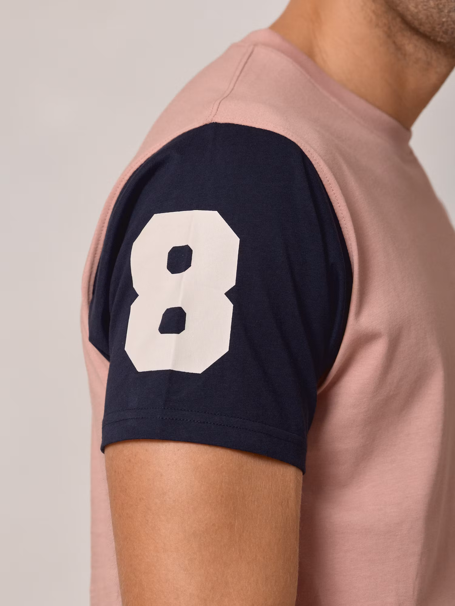 Camiseta com mangas contrastantes | Rosa