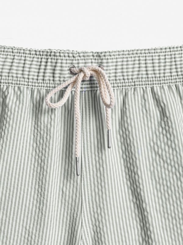 Calção de Banho Listrado em Seersucker | Verde Musgo