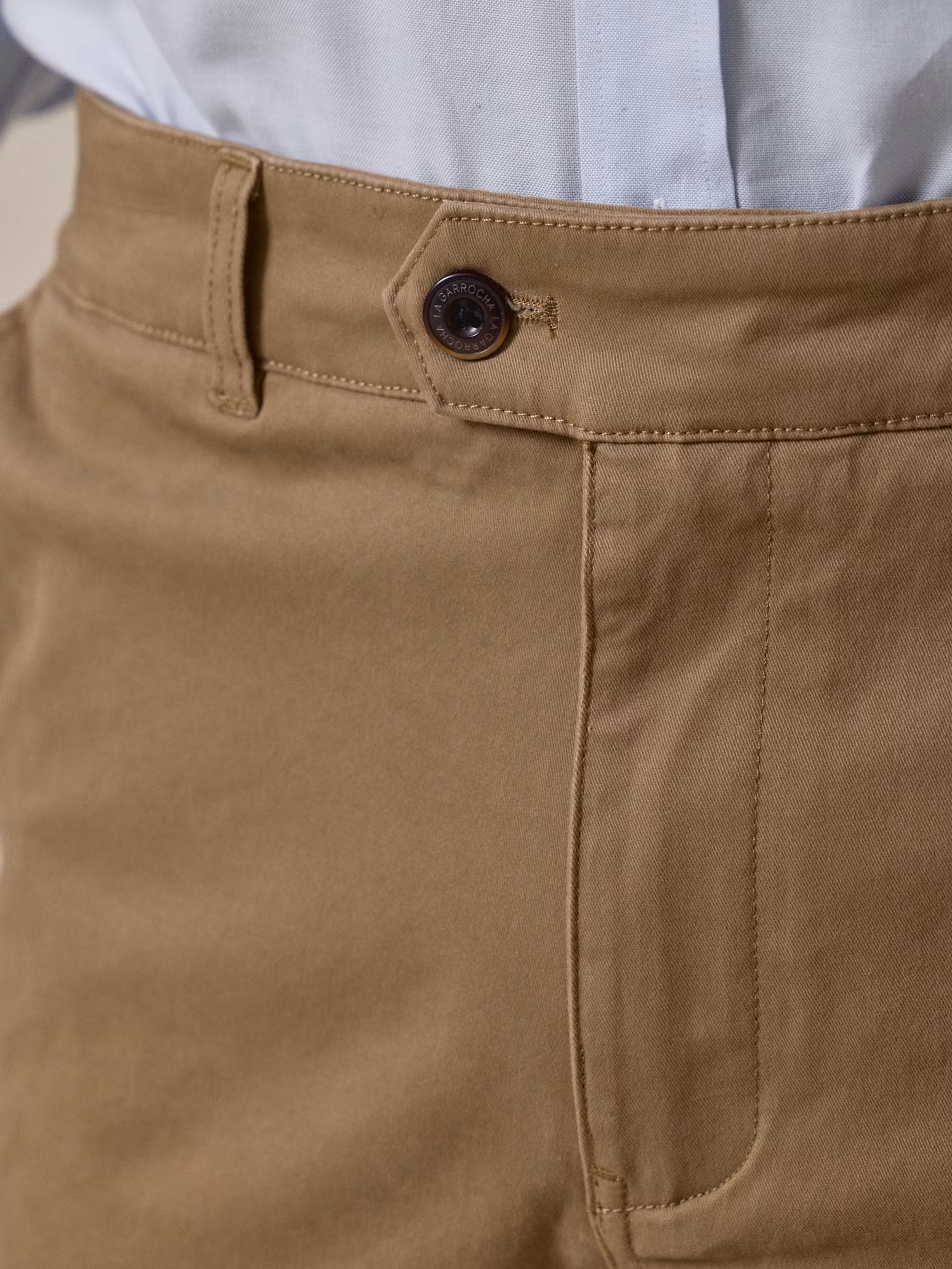 Bermuda Chino | Camel