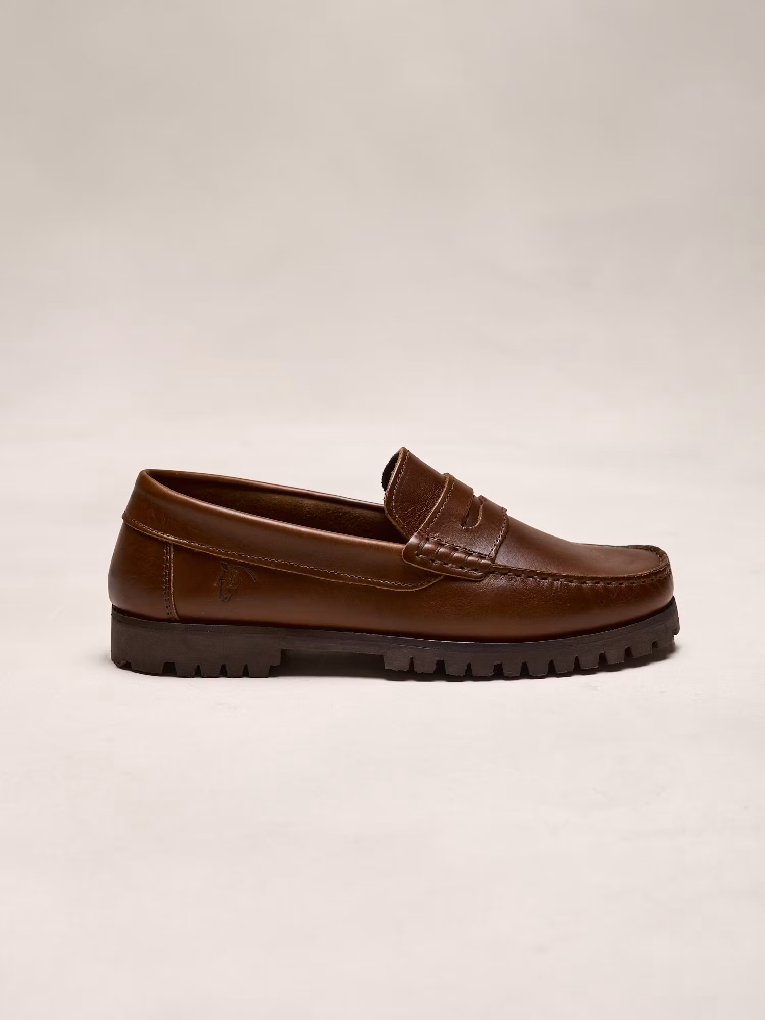 Track sole loafer
