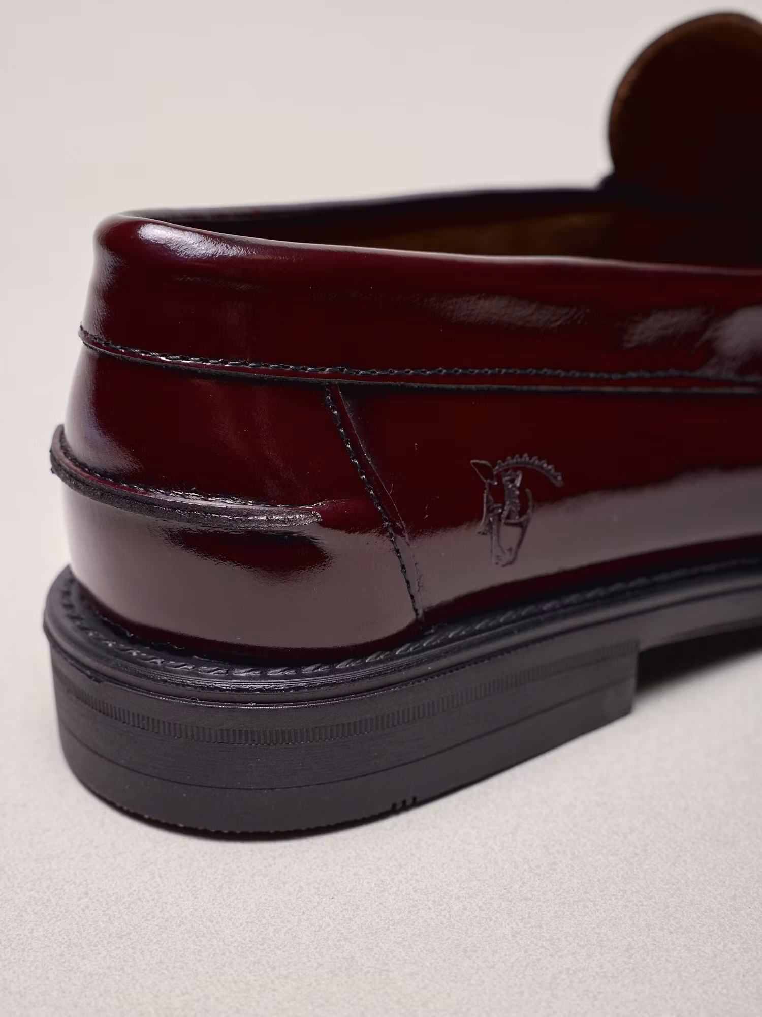 Zapato Castellano Hebilla | Burdeos