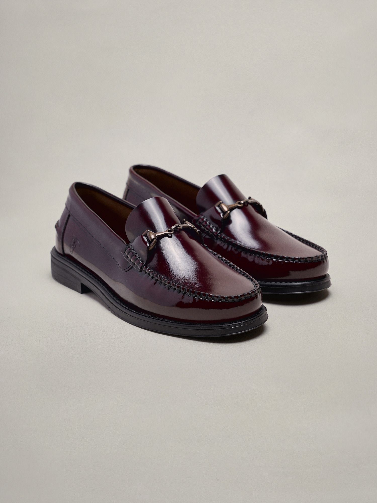 Mocassim penny com fivela | Bordô