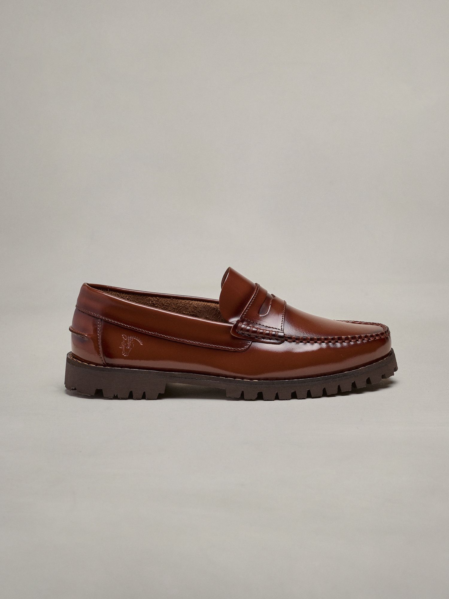 Zapato Castellano Cepillado Suela Track