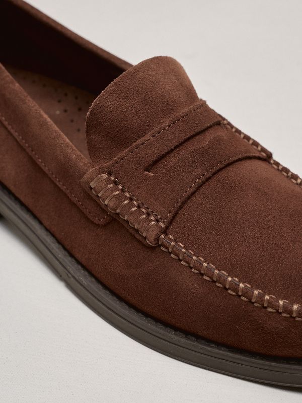 Suede Loafer | Tobacco
