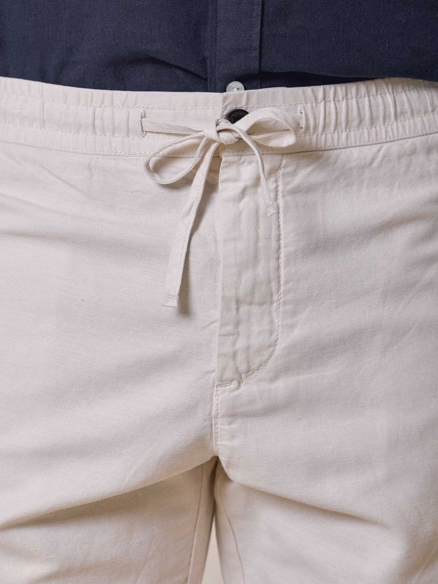 Linen Bermuda Shorts | Beige