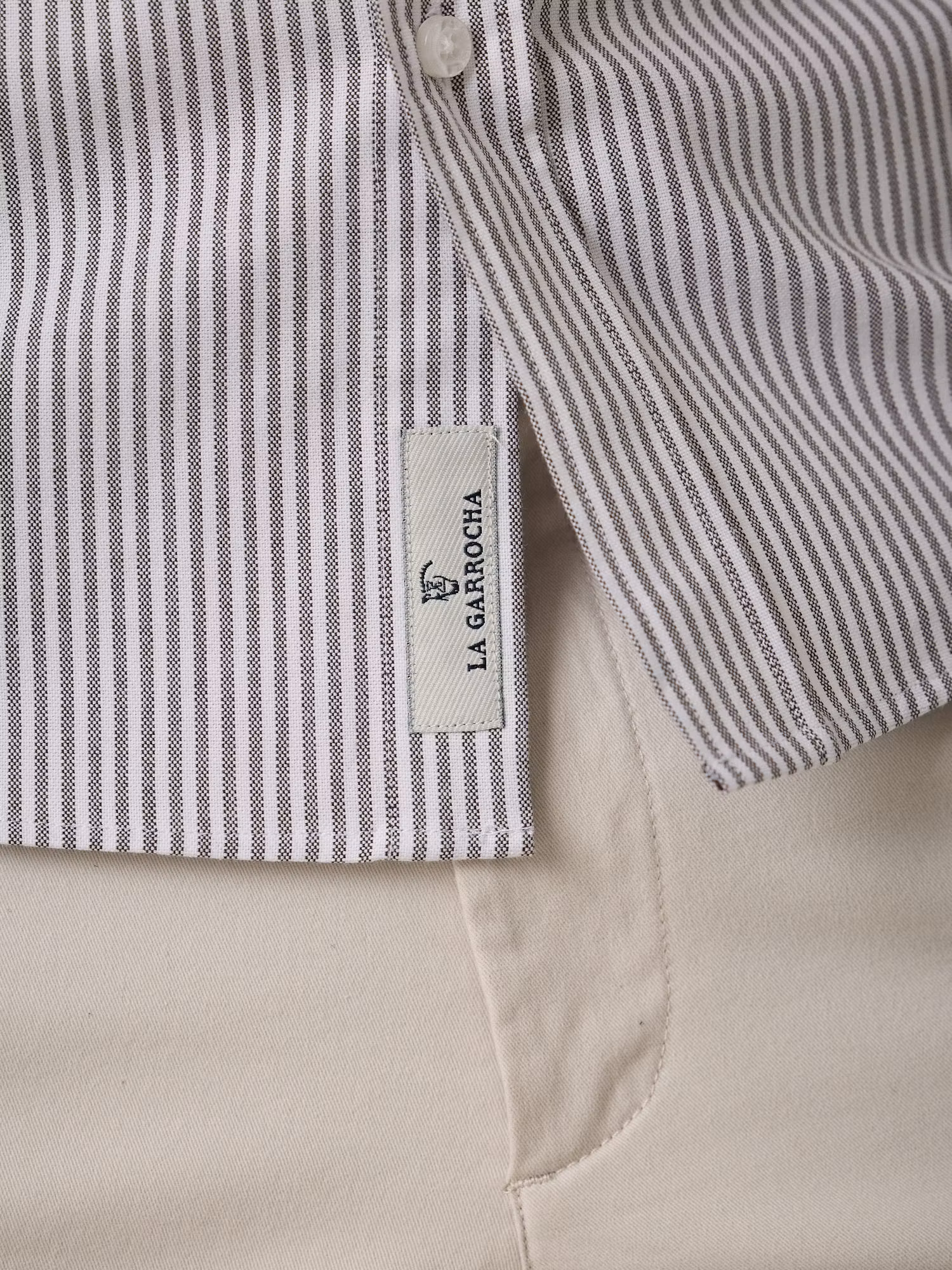 Camisa Oxford Listrada | Moka