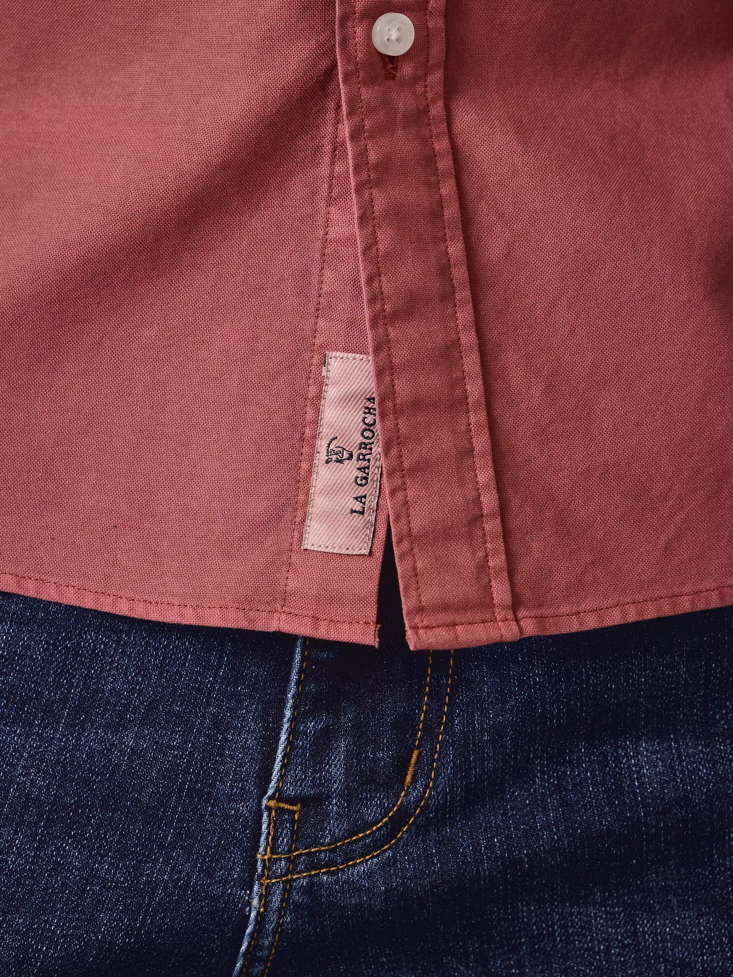 Camisa Garment Dyed | Carmesí