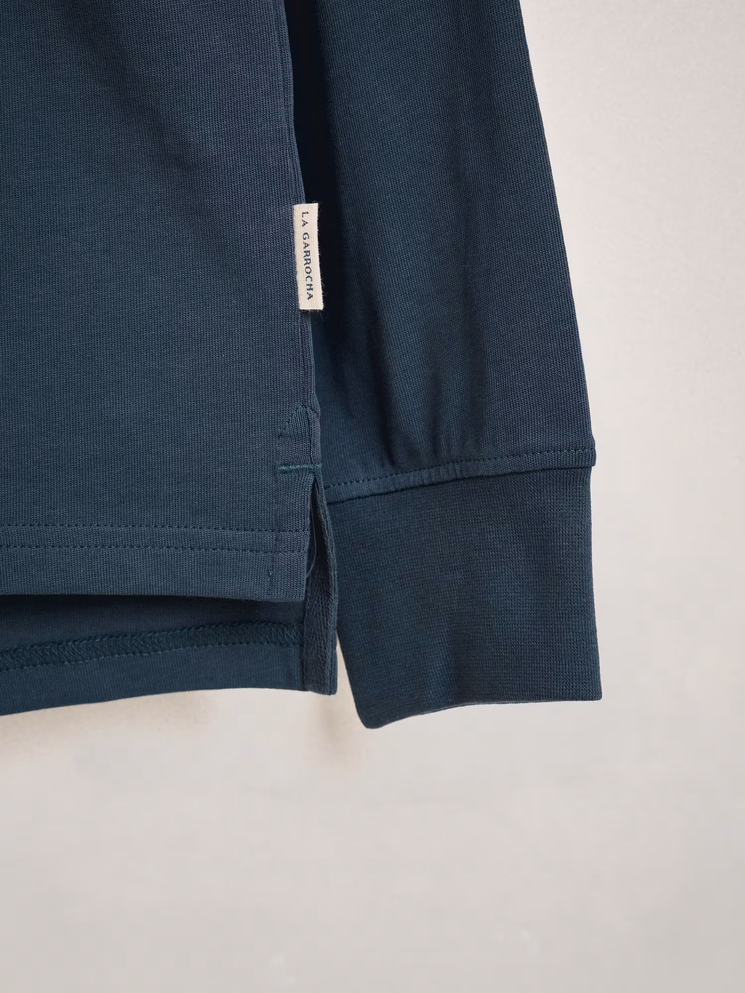 Corduroy collar contrast polo | Lake Blue