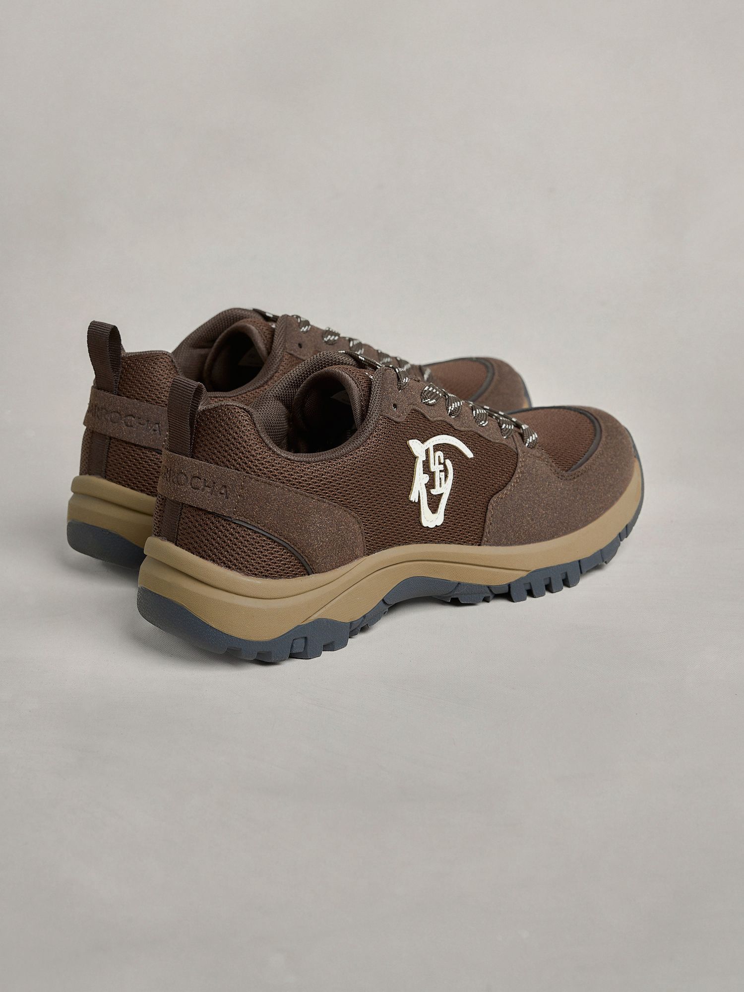 Hiking Sneakers | Brown