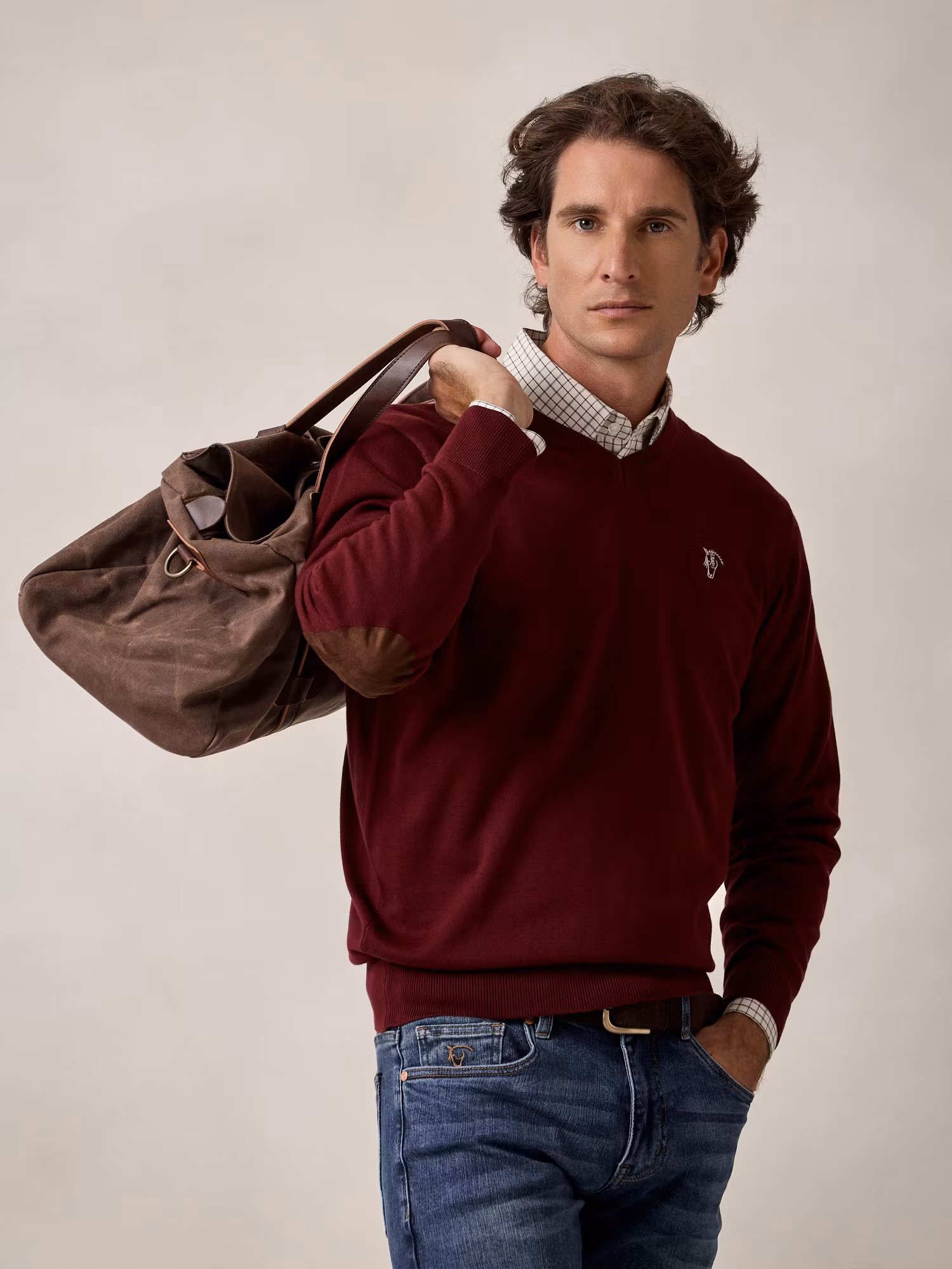 V-neck sweater with elbow patch | Truffle