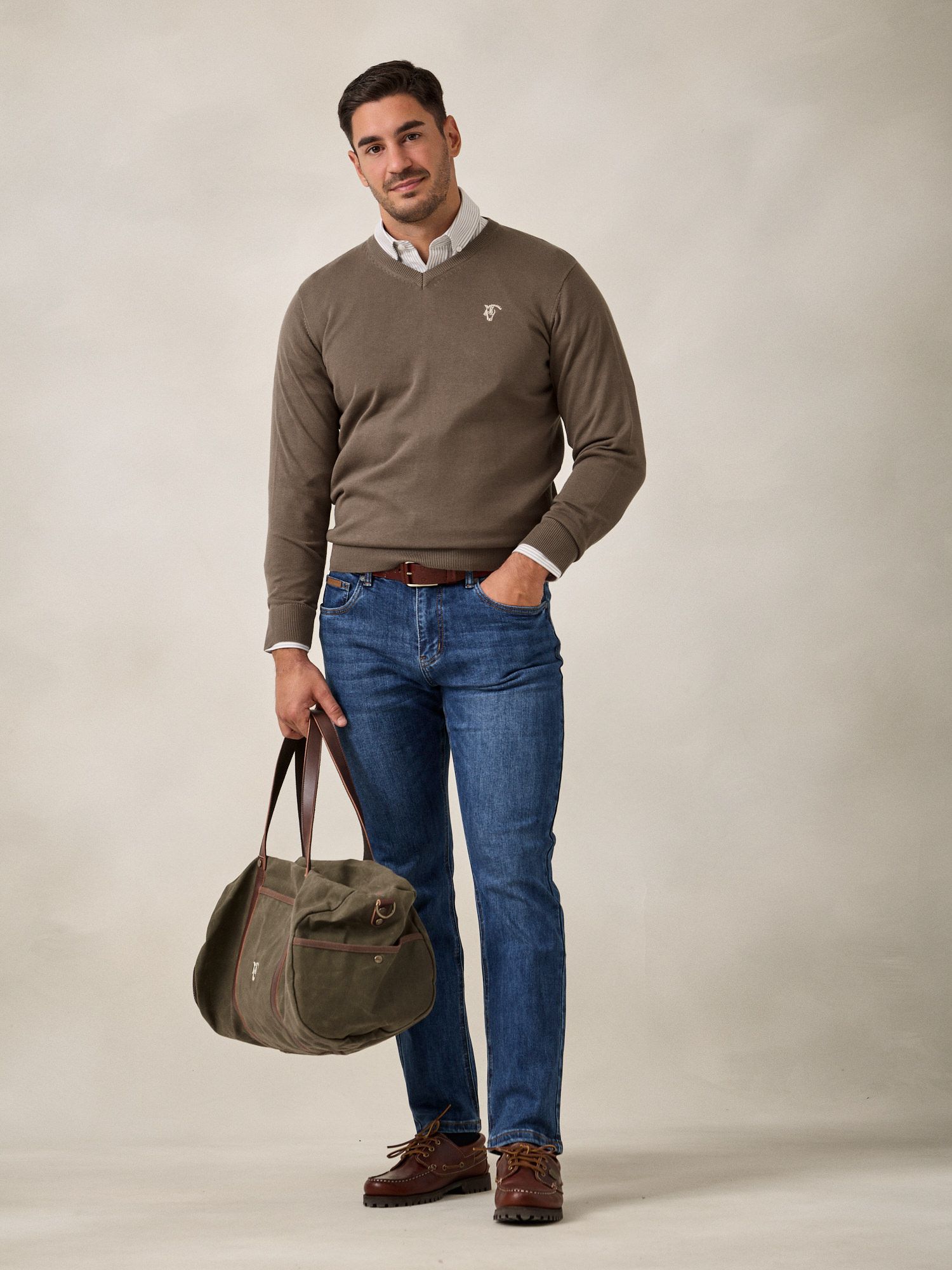 V-neck sweater | Olive Green