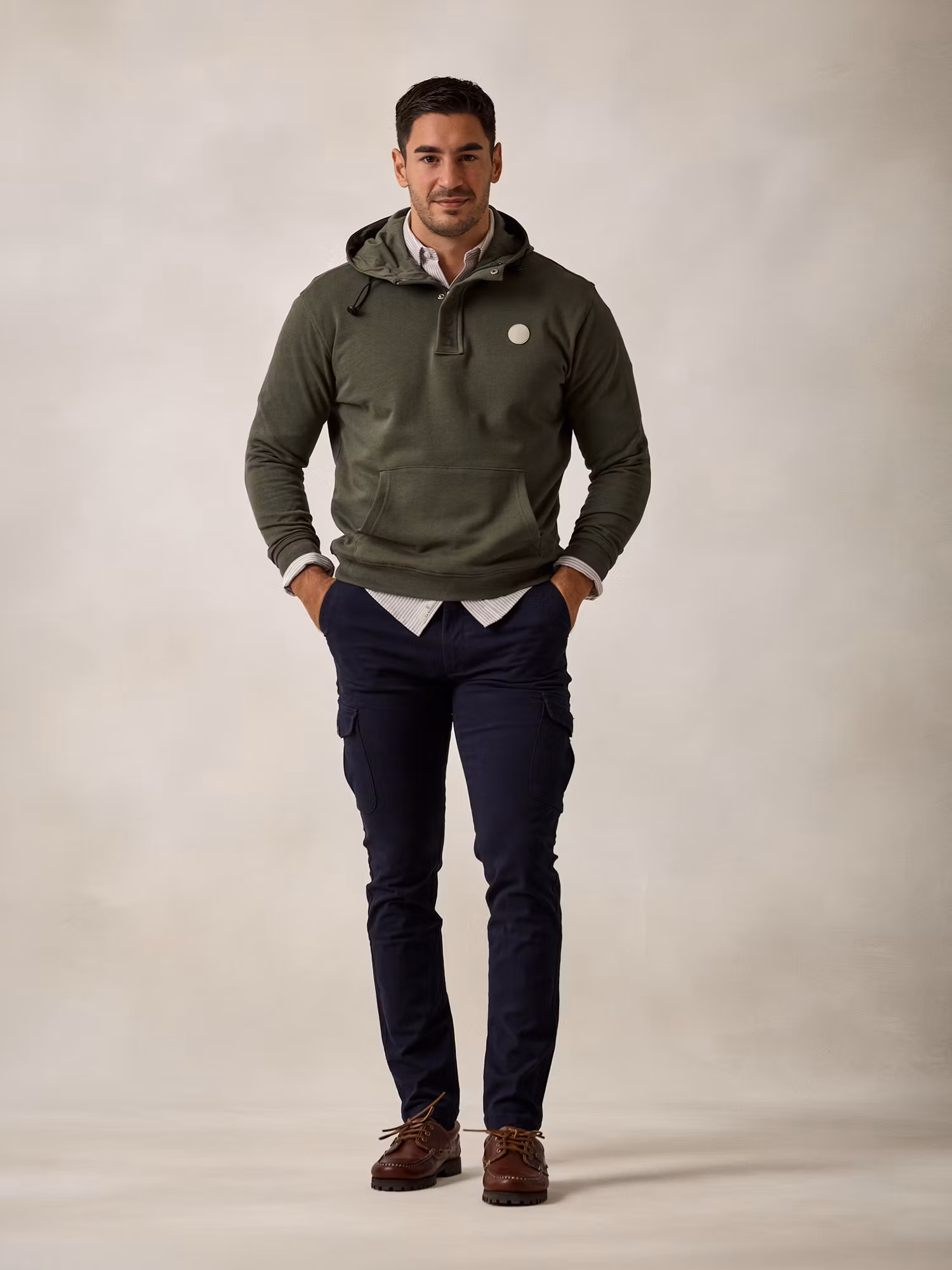 Sweatshirt com Meio Zíper e Capuz | Cáqui