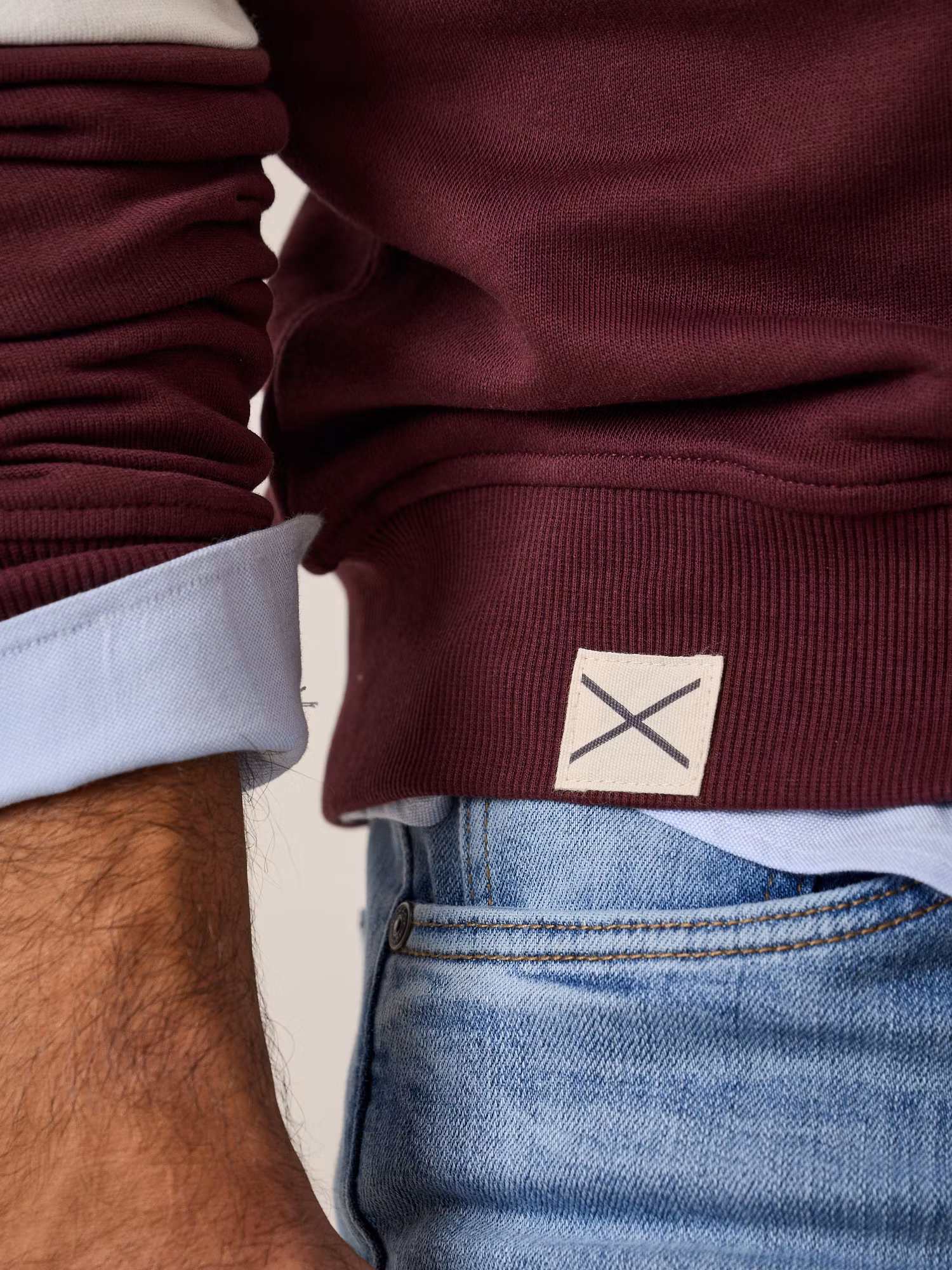 Sweatshirt às riscas com meia-zip | Amora