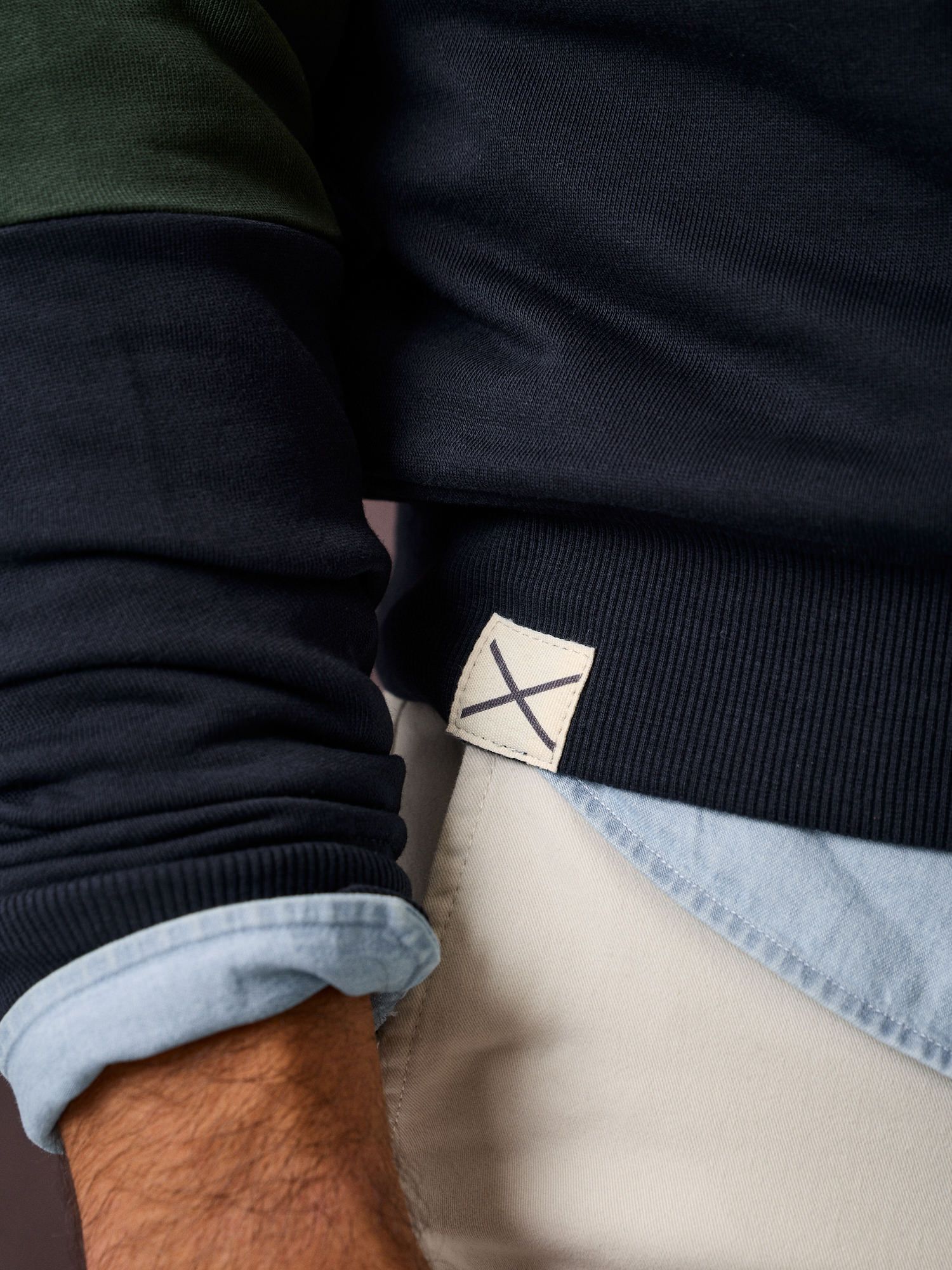 Sweatshirt Com Capuz Listrada | Azul Marinho