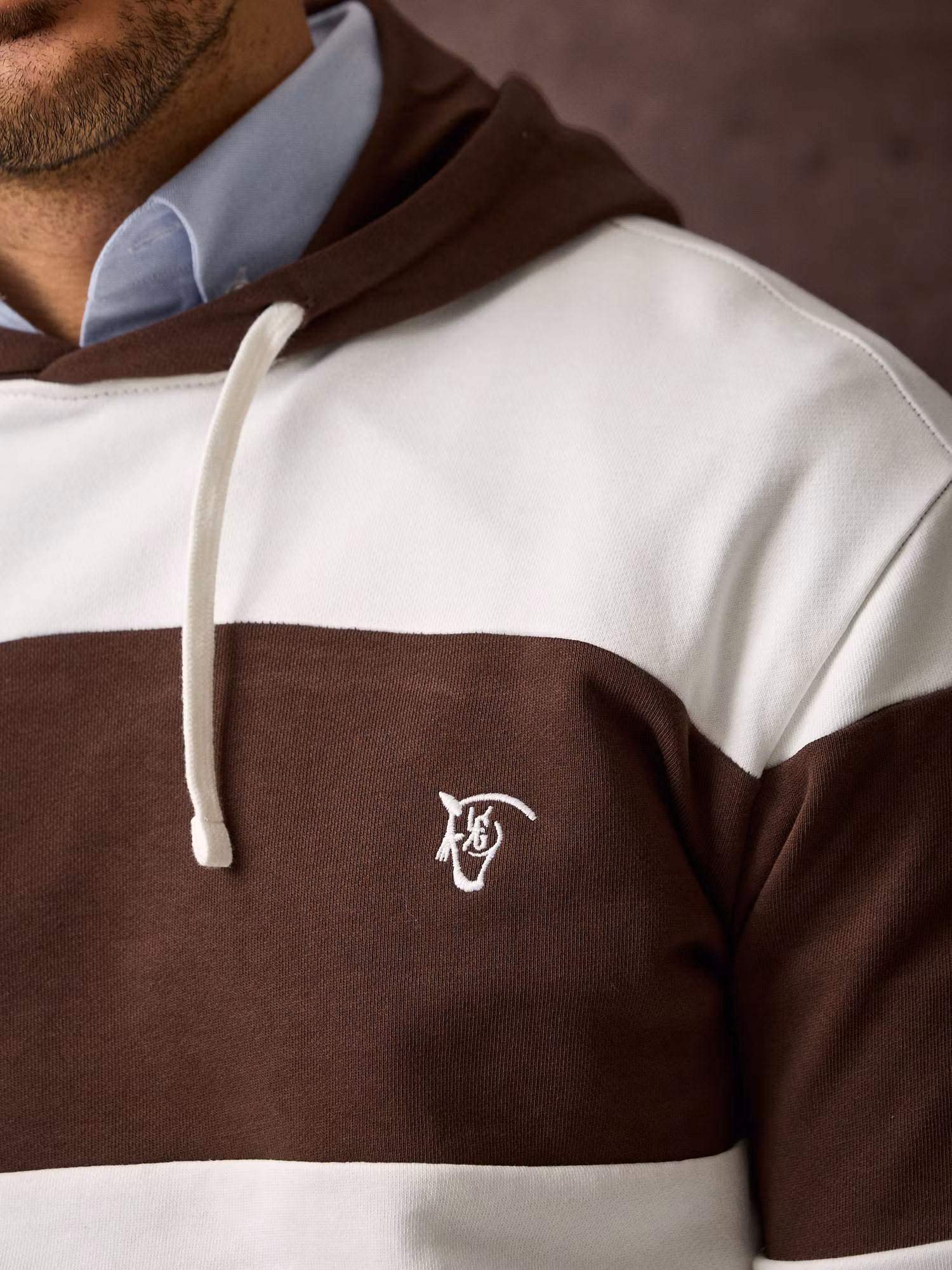 Sweatshirt Com Capuz Listrada | Moka