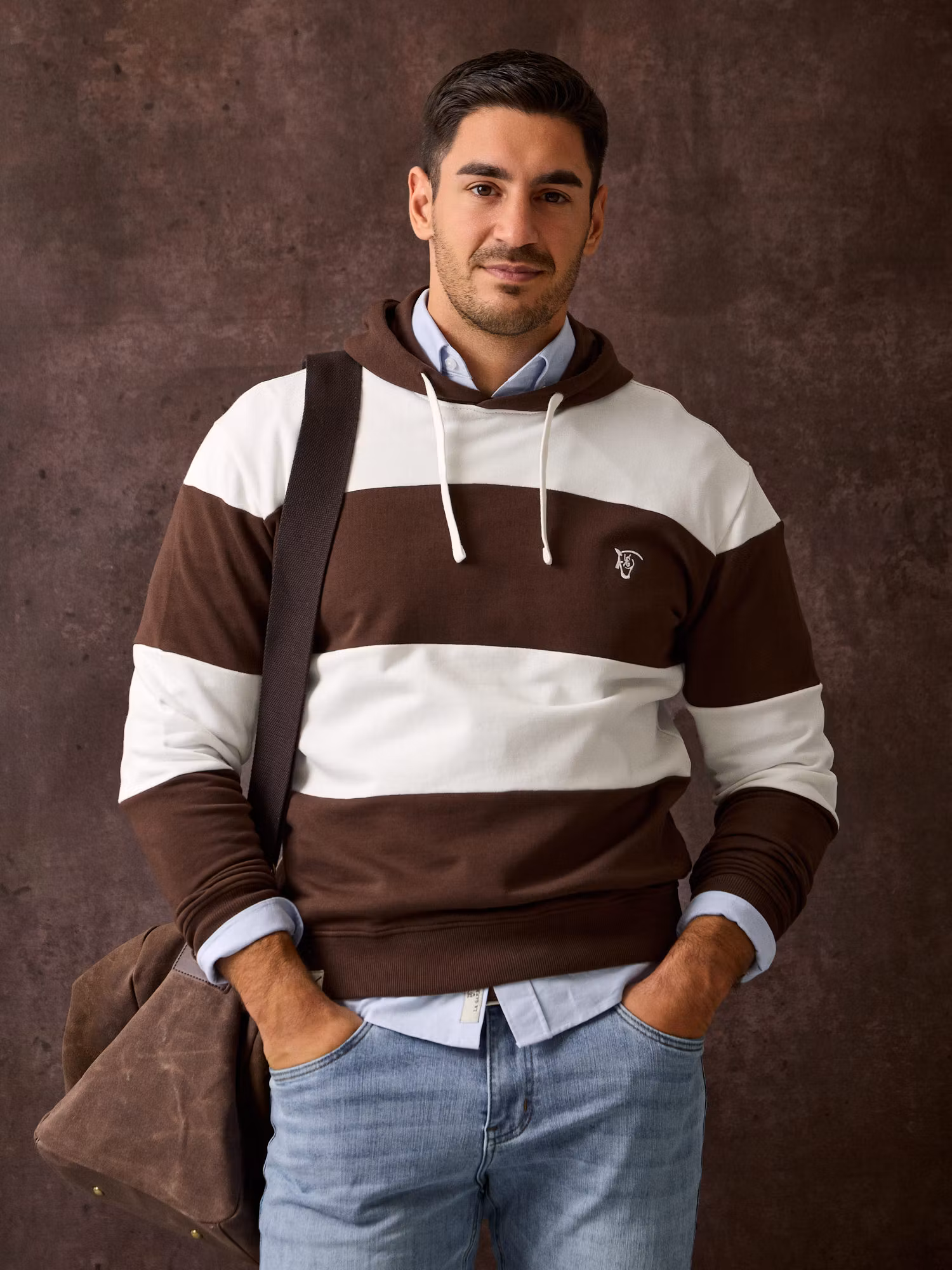 Sweatshirt Com Capuz Listrada | Moka