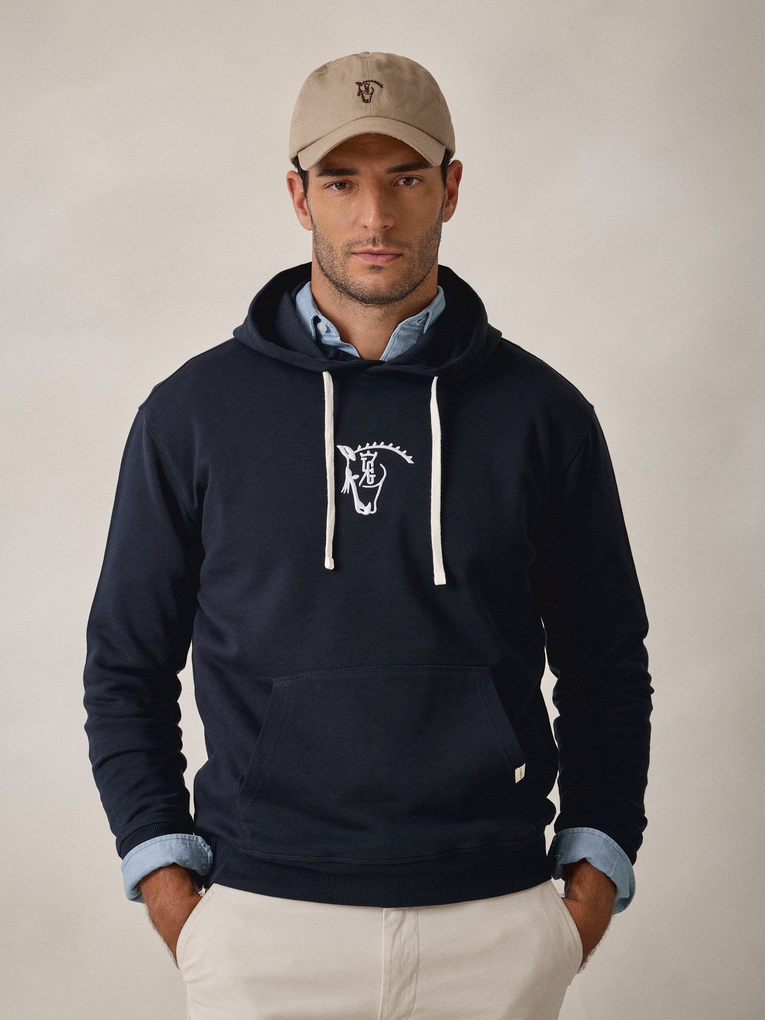Sweatshirt com capuz básica | Azul Marinho