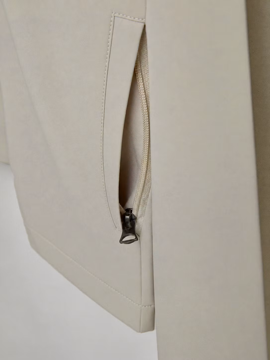 Technical Hoodie | Nude