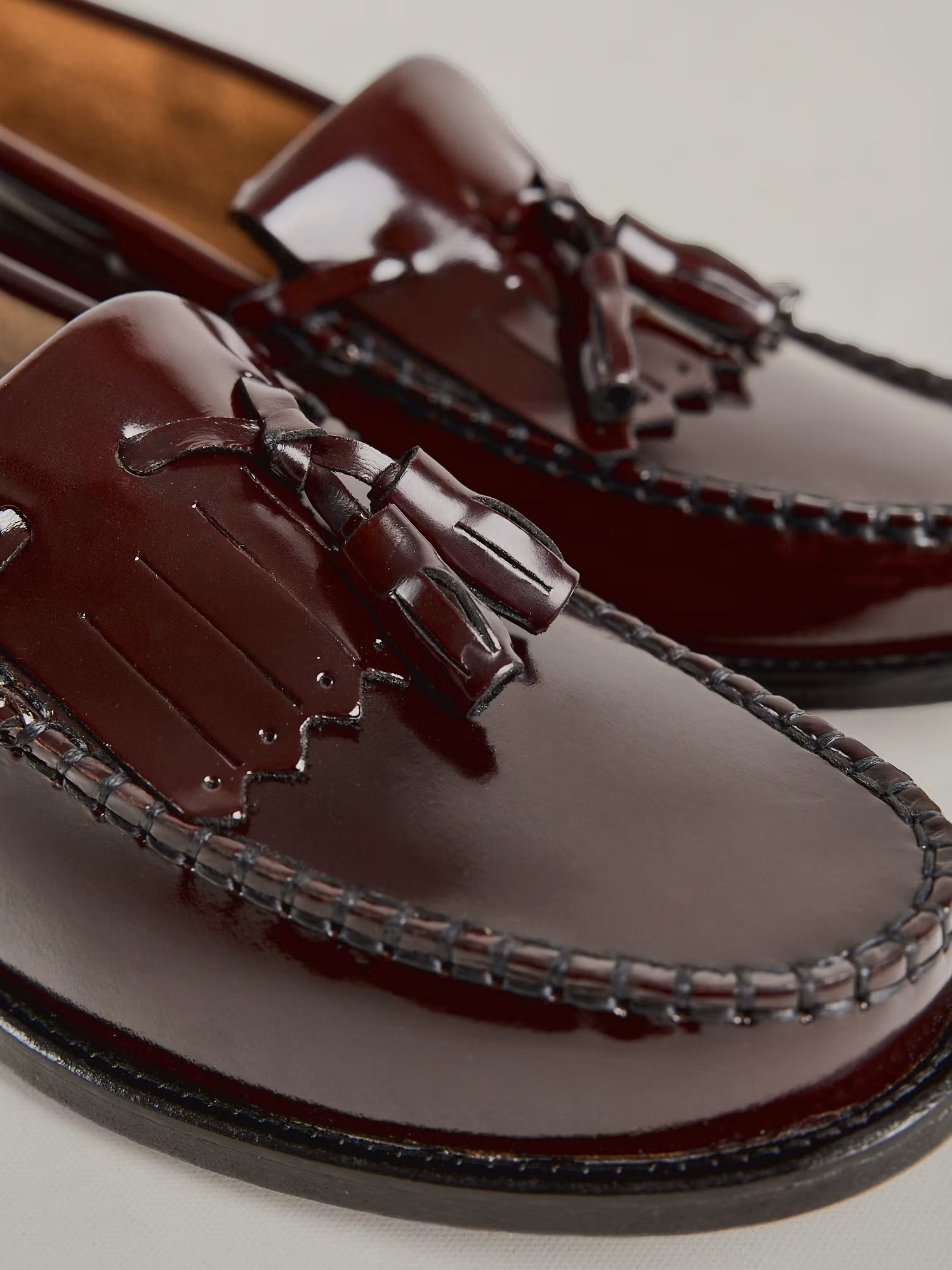 Zapato Castellano Borlas | Burdeos