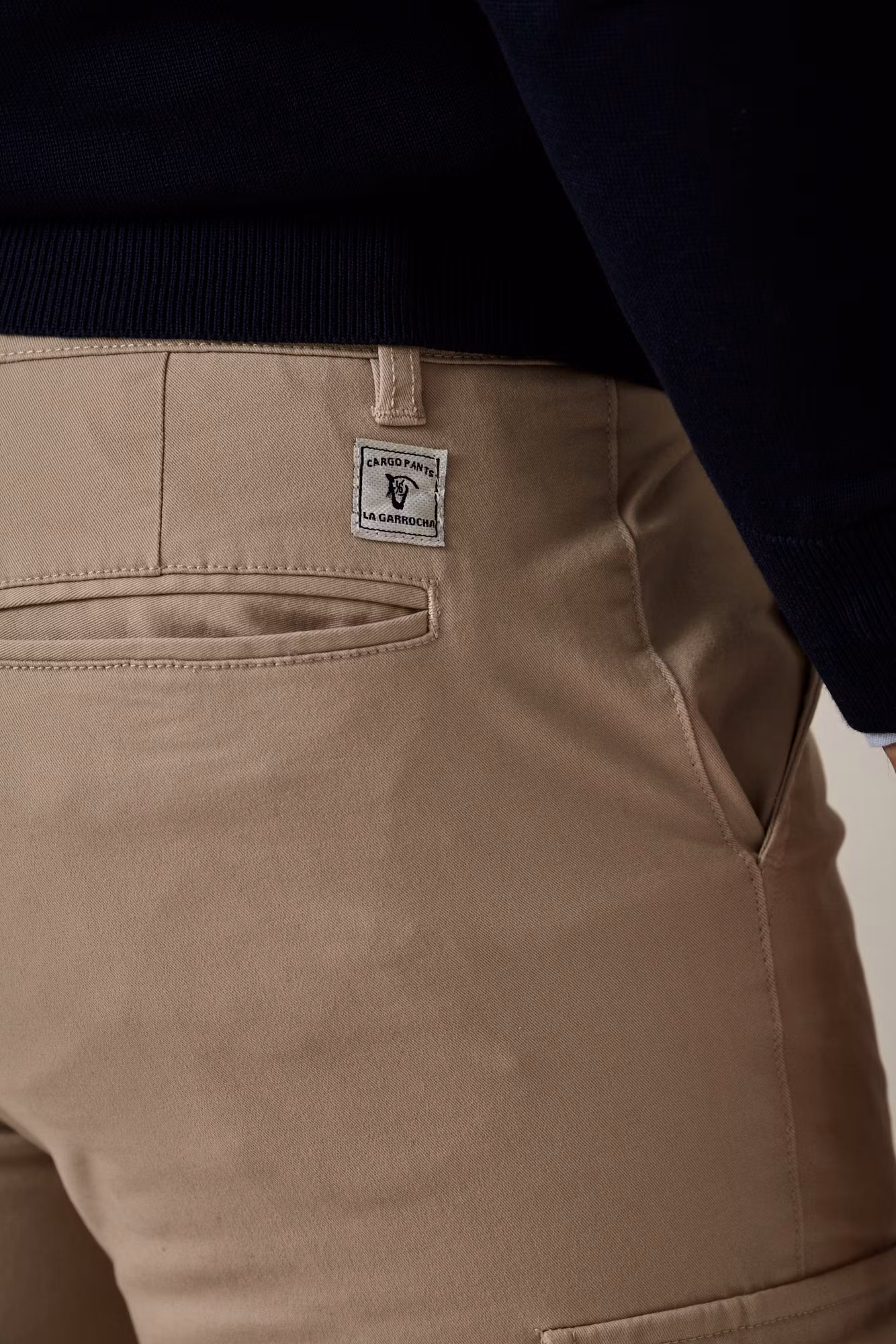 Cotton cargo trousers | Camel