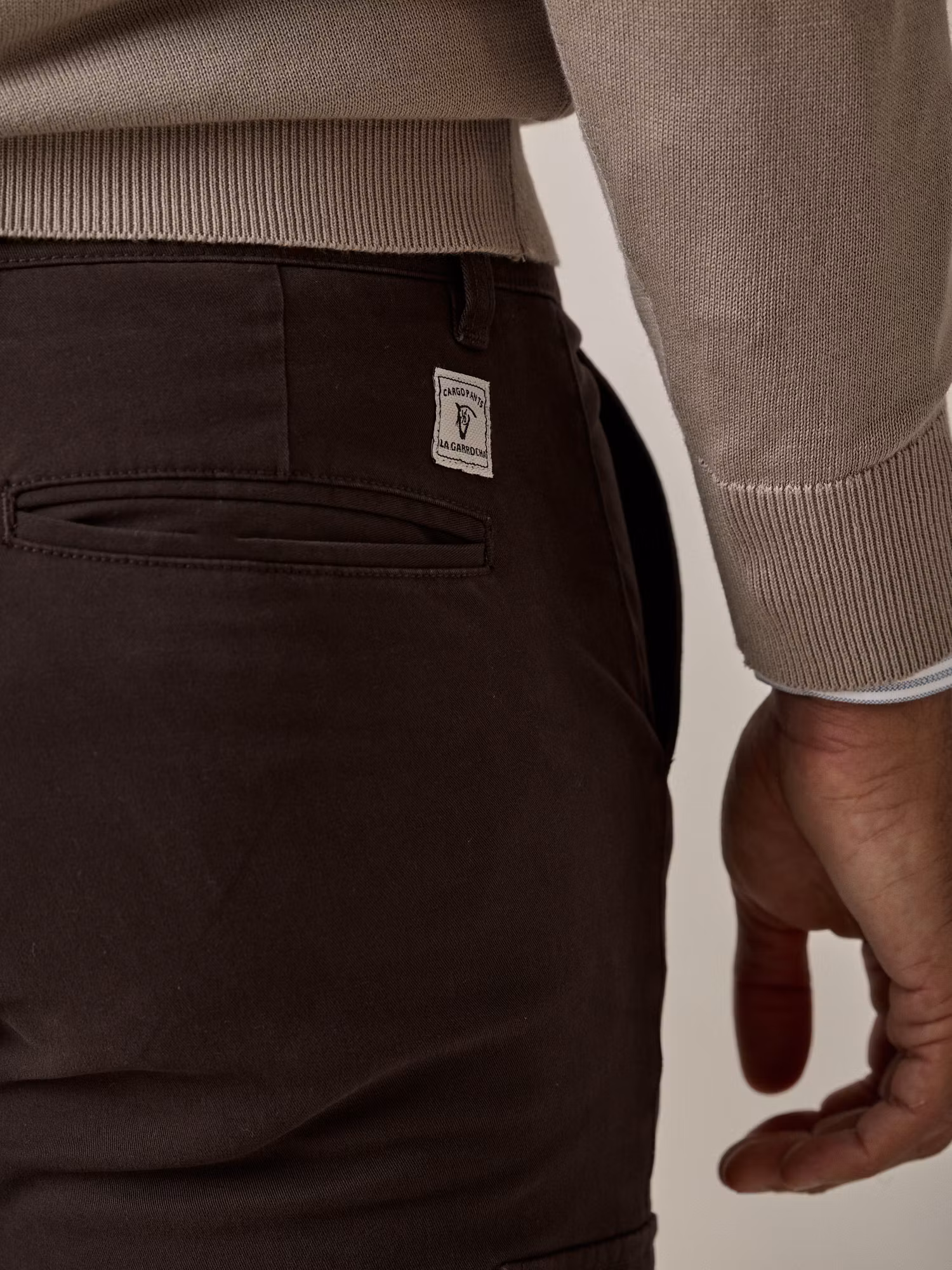 Cotton cargo trousers | Mocha