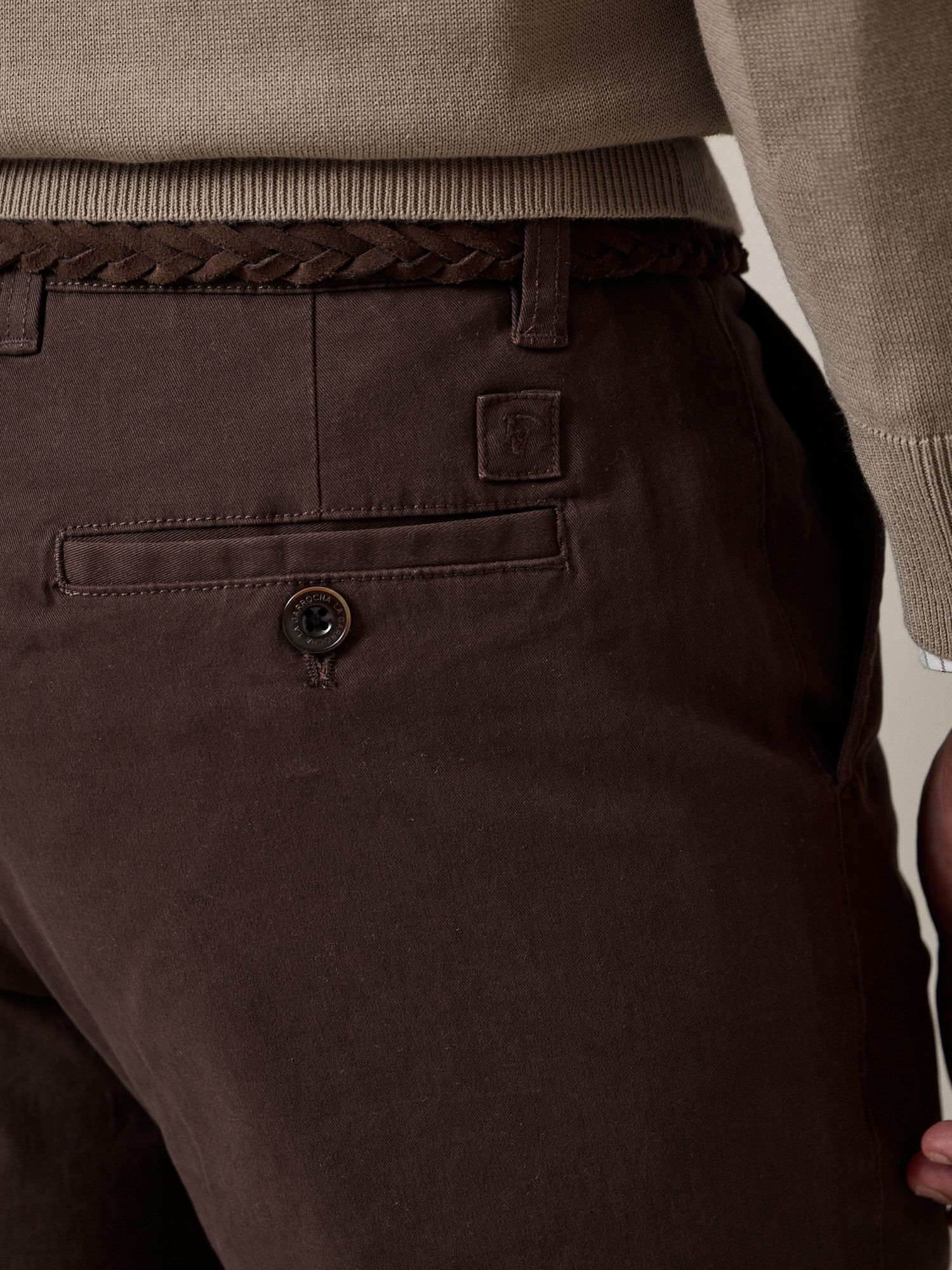 Regular Chinos | Mocha