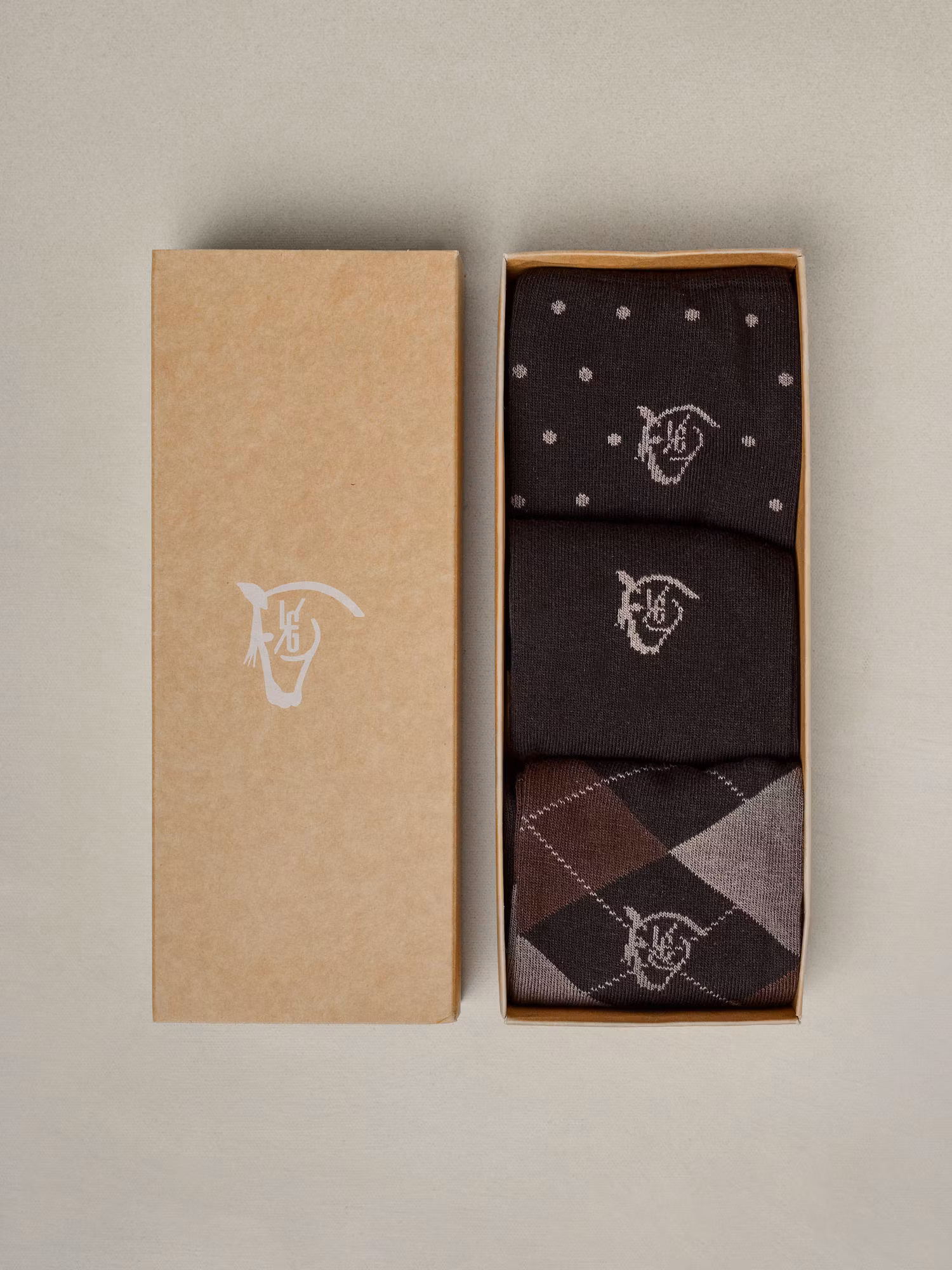 Pack 3 meias com motivos | Chocolate