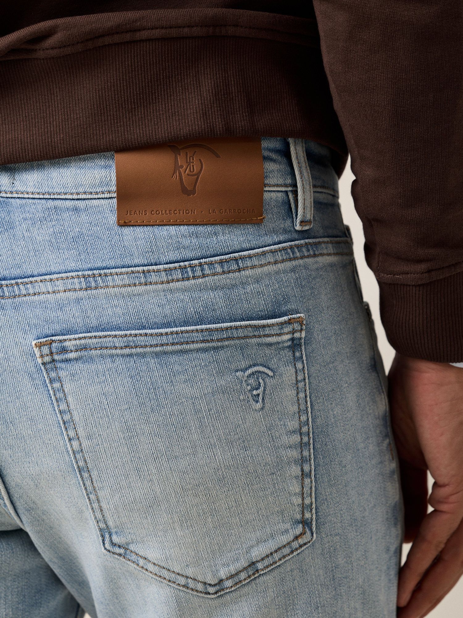 Classic Jeans | Light Blue
