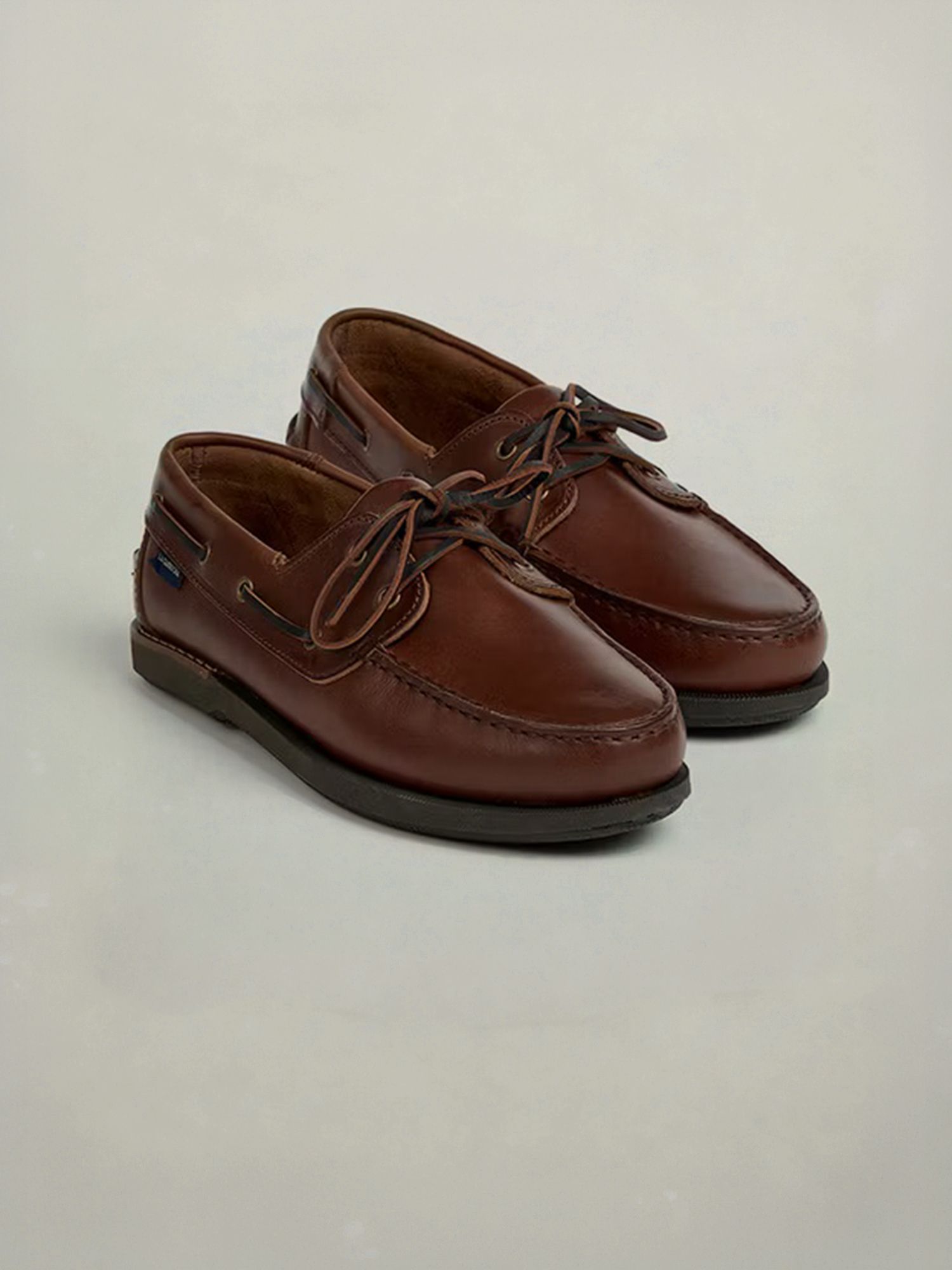 Rienda Shoe