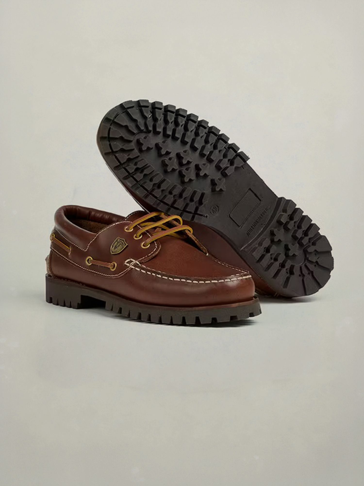 Caña Shoe