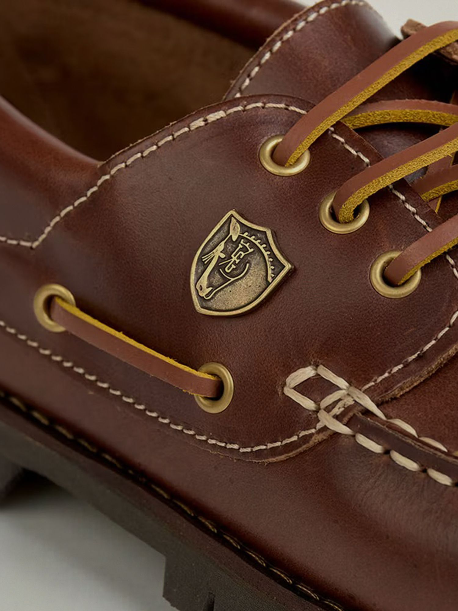 Caña Shoe